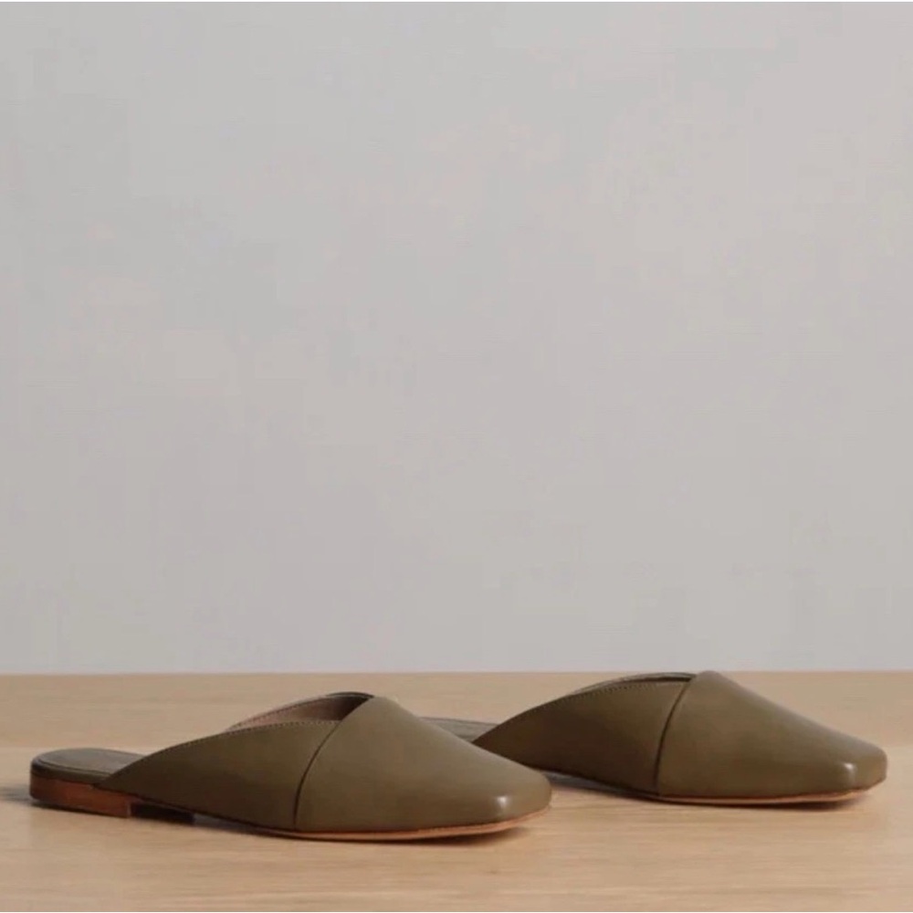 NWOB. $545 Jenni Kayne Mia Mule Leather Square Toe Flat Shoe Earthen Green Sz 39 - Picture 5 of 16